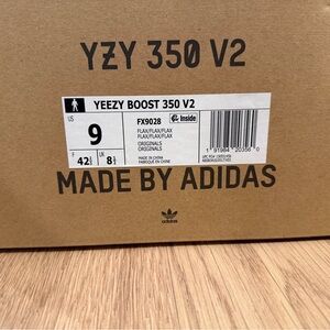 NEW - Adidas Yeezy Boost 350 V2 - Yellow and Cream, size 9